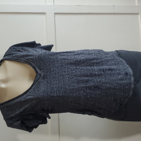 We The Free Effortless Short Sleeve T-Shirt in Charcoal Grey Size Small - Picture 2 of 11